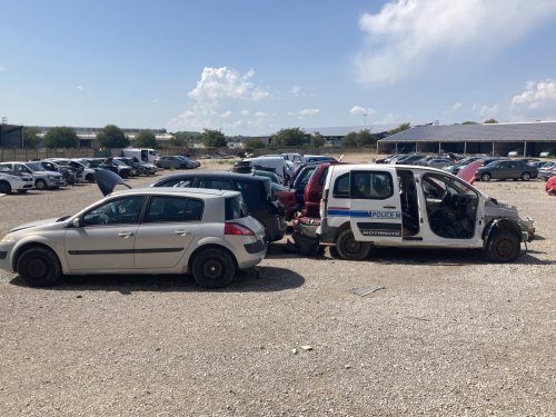 Casse de véhicules utilitaires à Béziers