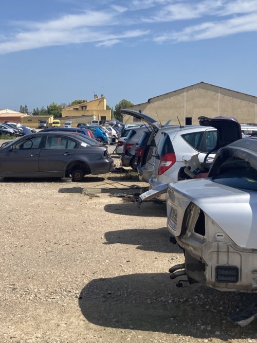 Achat voiture épave à Agde